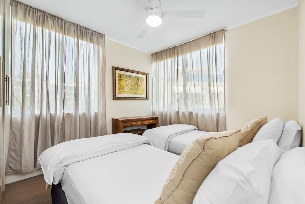 Mylos Holiday Apartments Alexandra Headland Eksteriør bilde