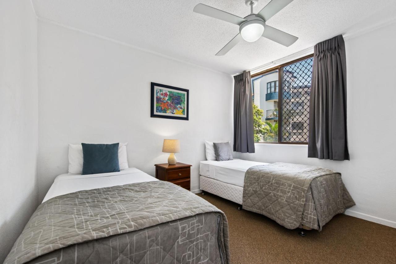Mylos Holiday Apartments Alexandra Headland Eksteriør bilde